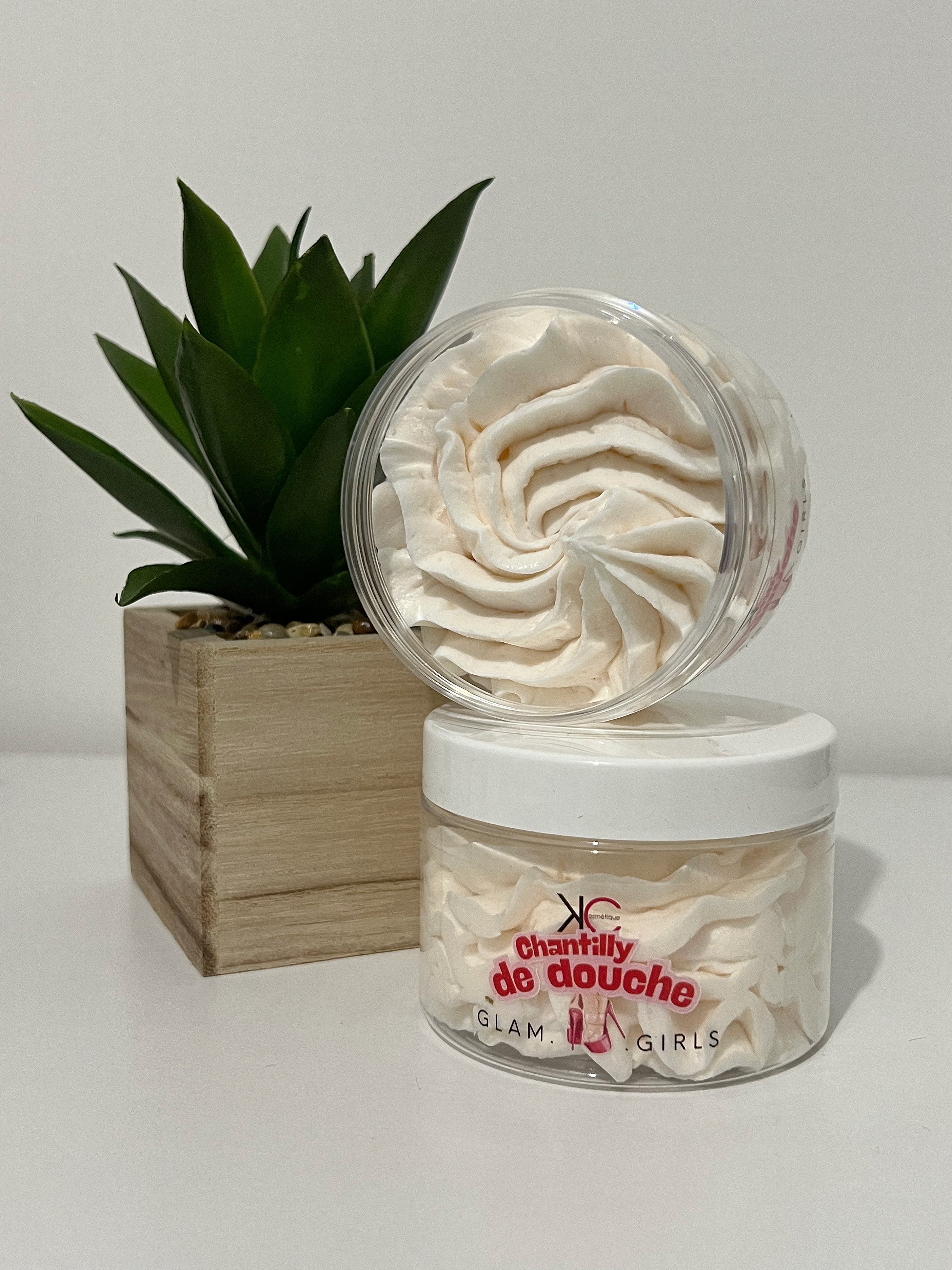 Chantilly de douche inspiration la petite robe noire