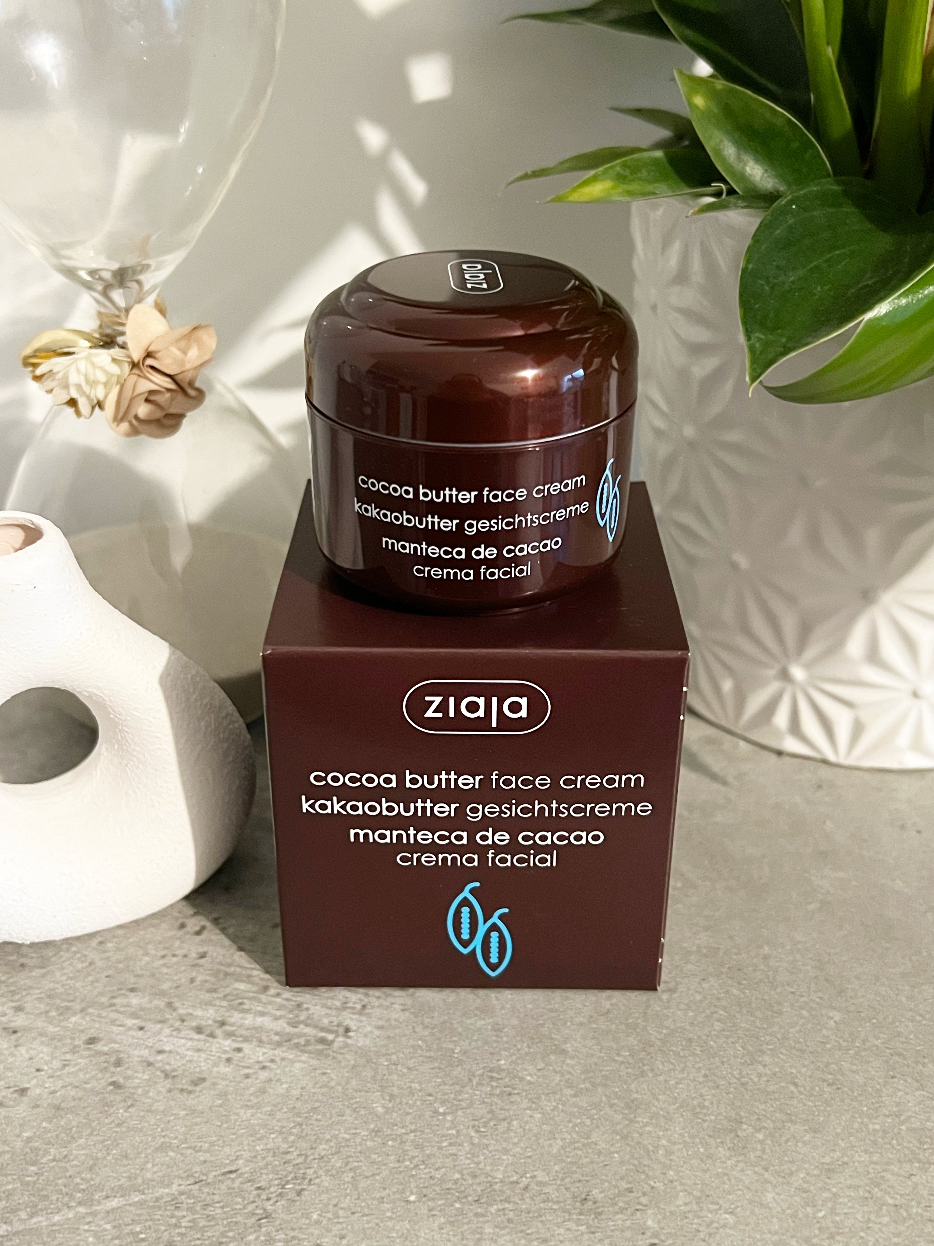 Crème de Jour Nutritive au Beurre de Cacao