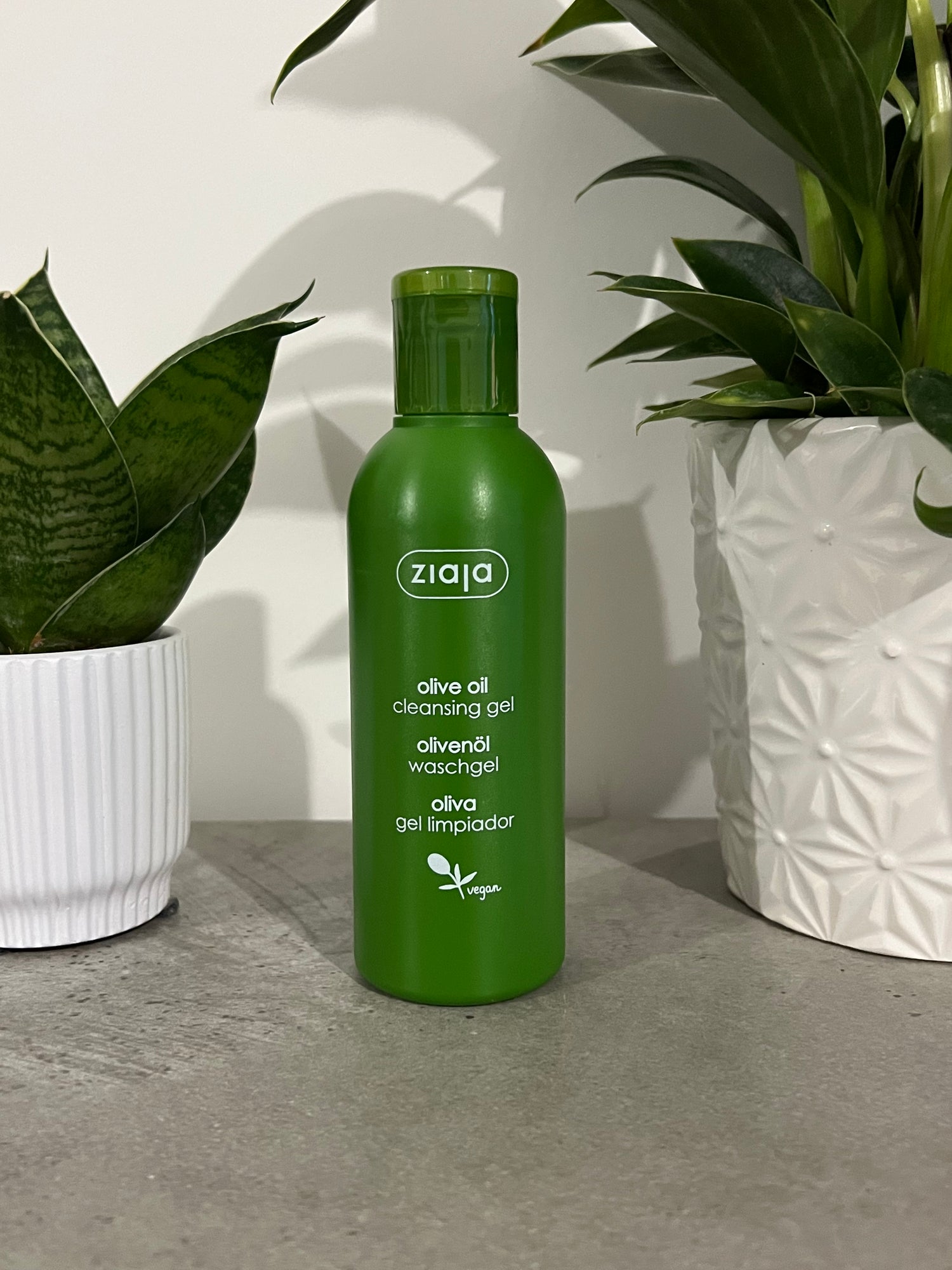 Gel Nettoyant &amp; Démaquillant Doux – Peaux Sèches et Sensibles