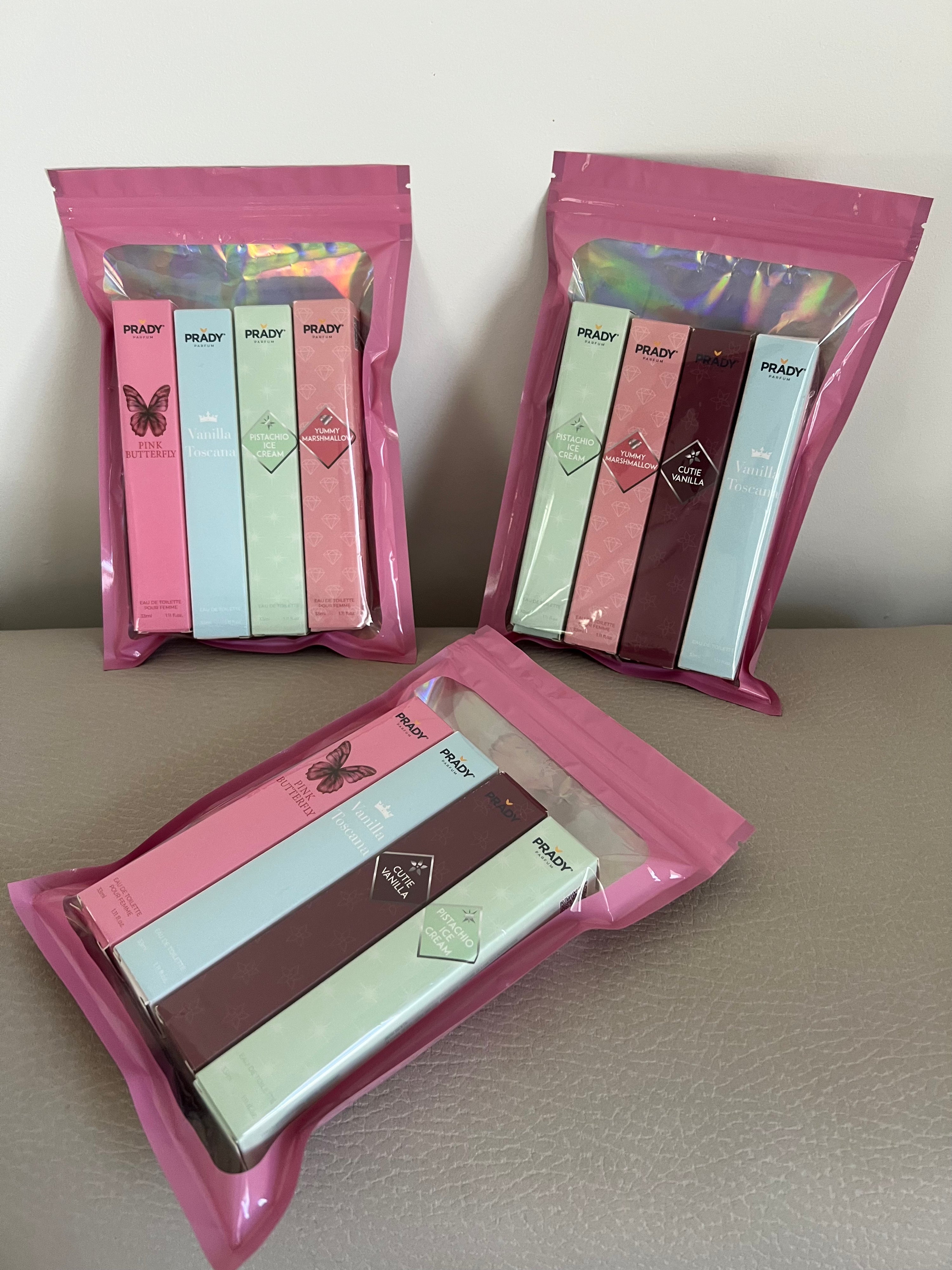🎁 Pochette de 4 Eaux de Parfum Aléatoires