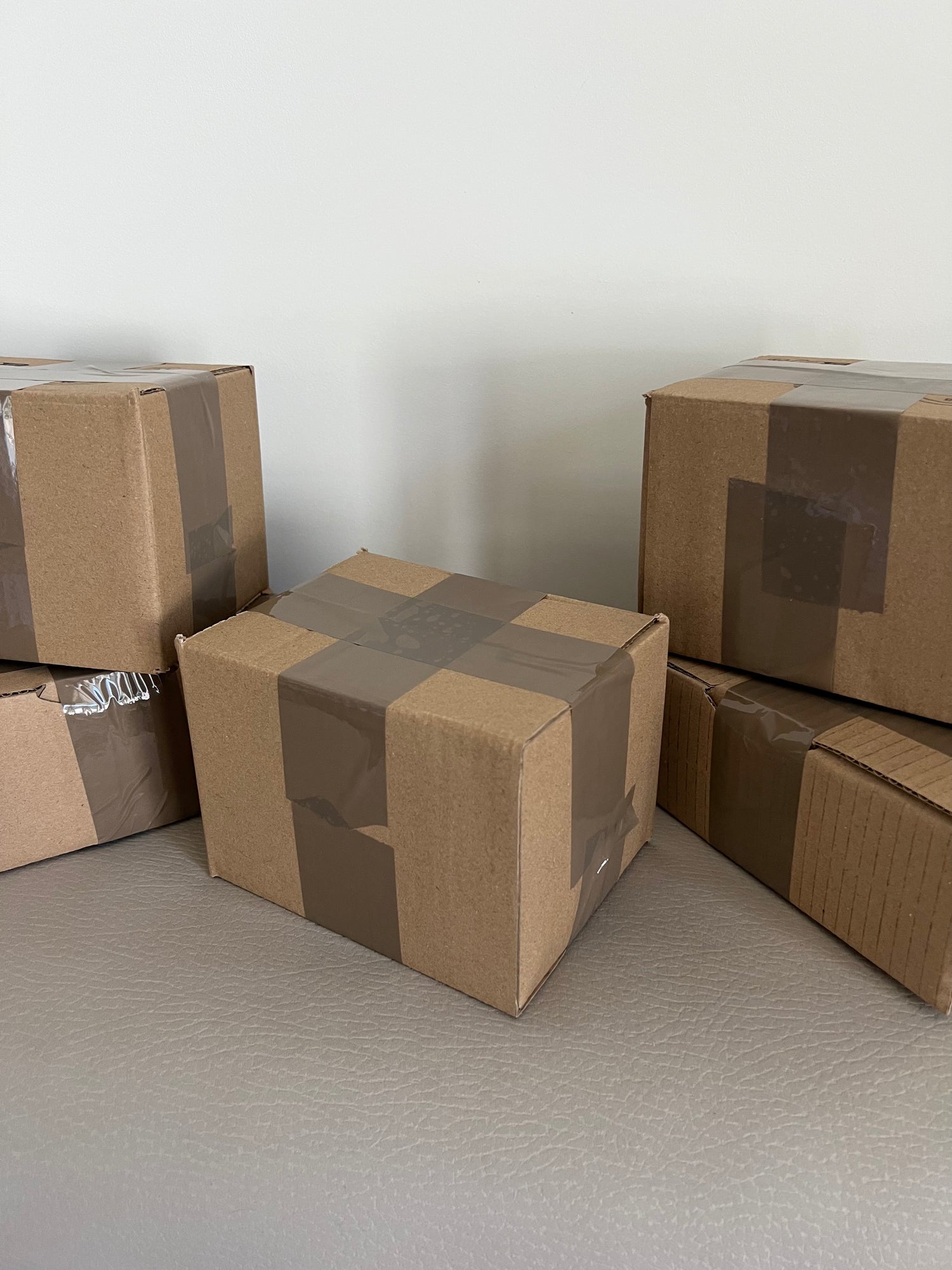 🎁 Carton Surprise – 20 Produits