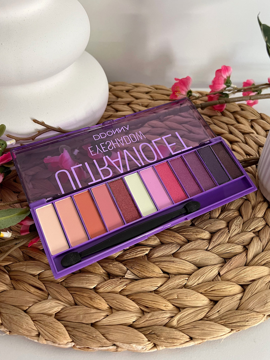 Palette de fard à paupières 12 teintes ULTRAVIOLET