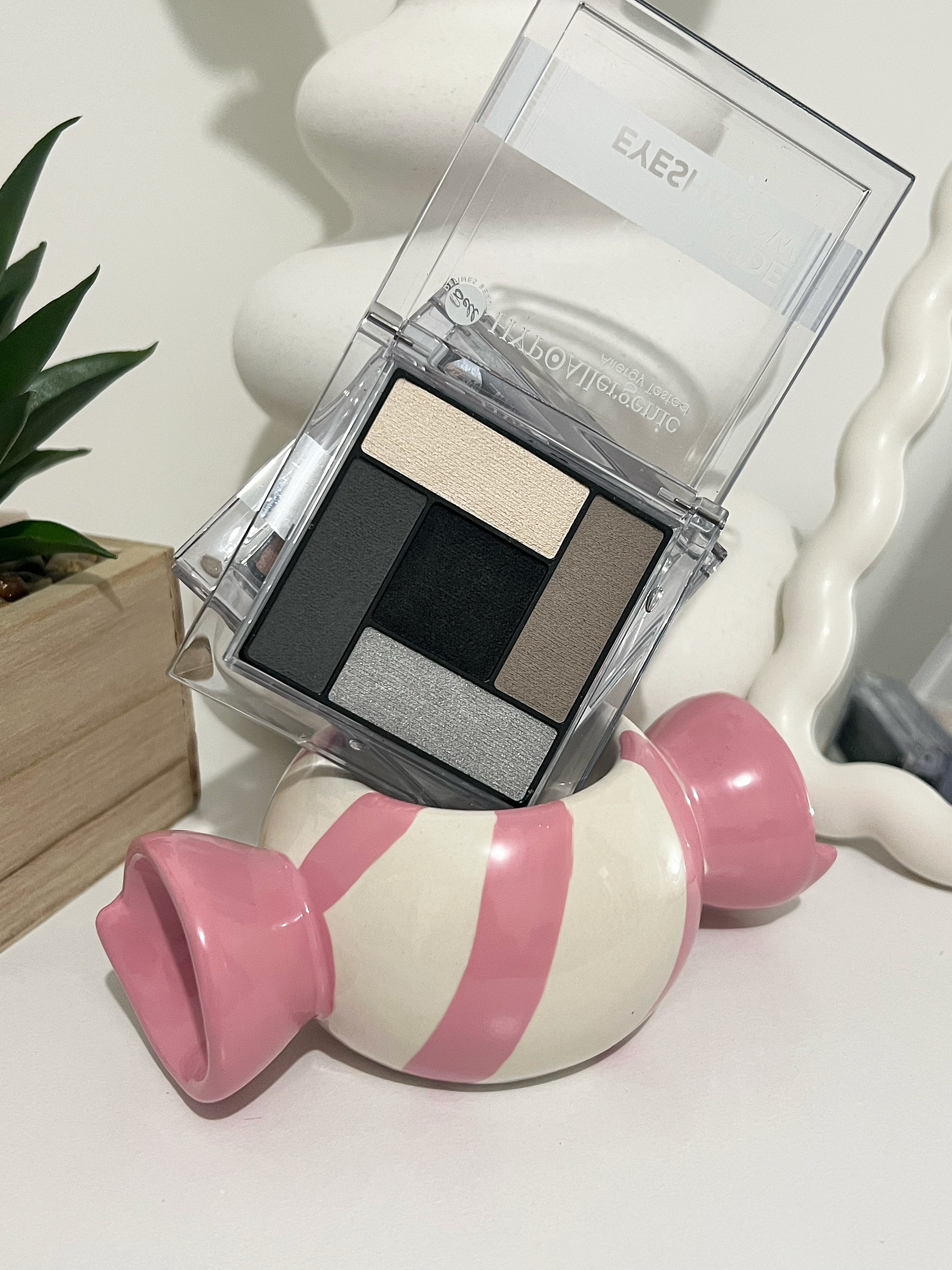 Palette Yeux Nude Hypoallergénique – 5 Fards à Paupières pour Yeux Sensibles – Bell